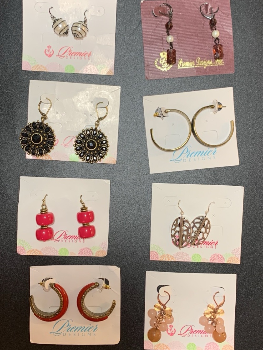 Lot of 8 NWT Premier Designs pierced earrings